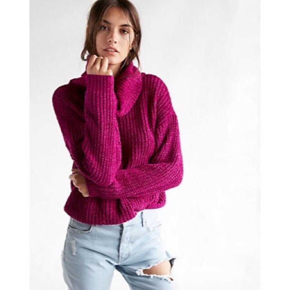 Fuschia Express chenille cowlneck
